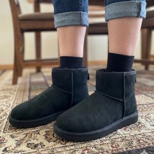 KIRKLAND Signature Shearling Ankle Boot, Women’s 7, Black